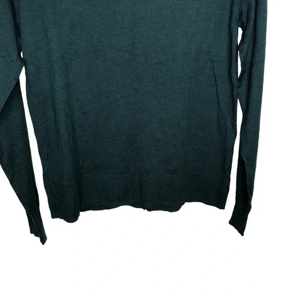 New with tags Old Navy green button up sweater - Picture 4 of 5